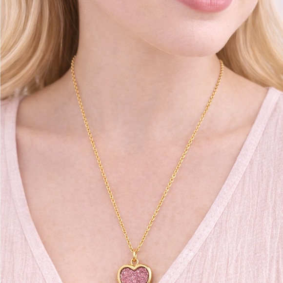 Heart Locket Necklace Gold Tone 16-32" chain wear short or long Valentines Gift - Picture 3 of 3